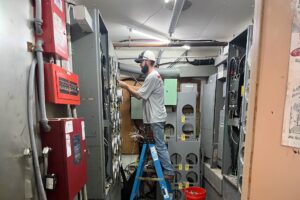 Electricians in Fort Myers Beach, FL 2